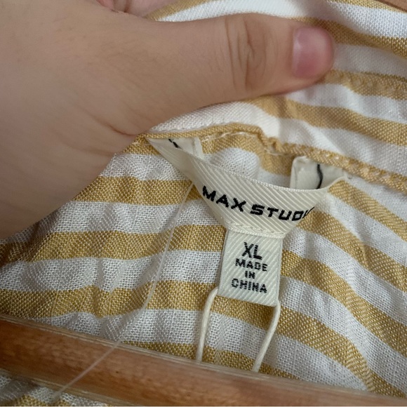 ✨ 2 for 15 ✨ Textured Button Down Shirt - Picture 6 of 9